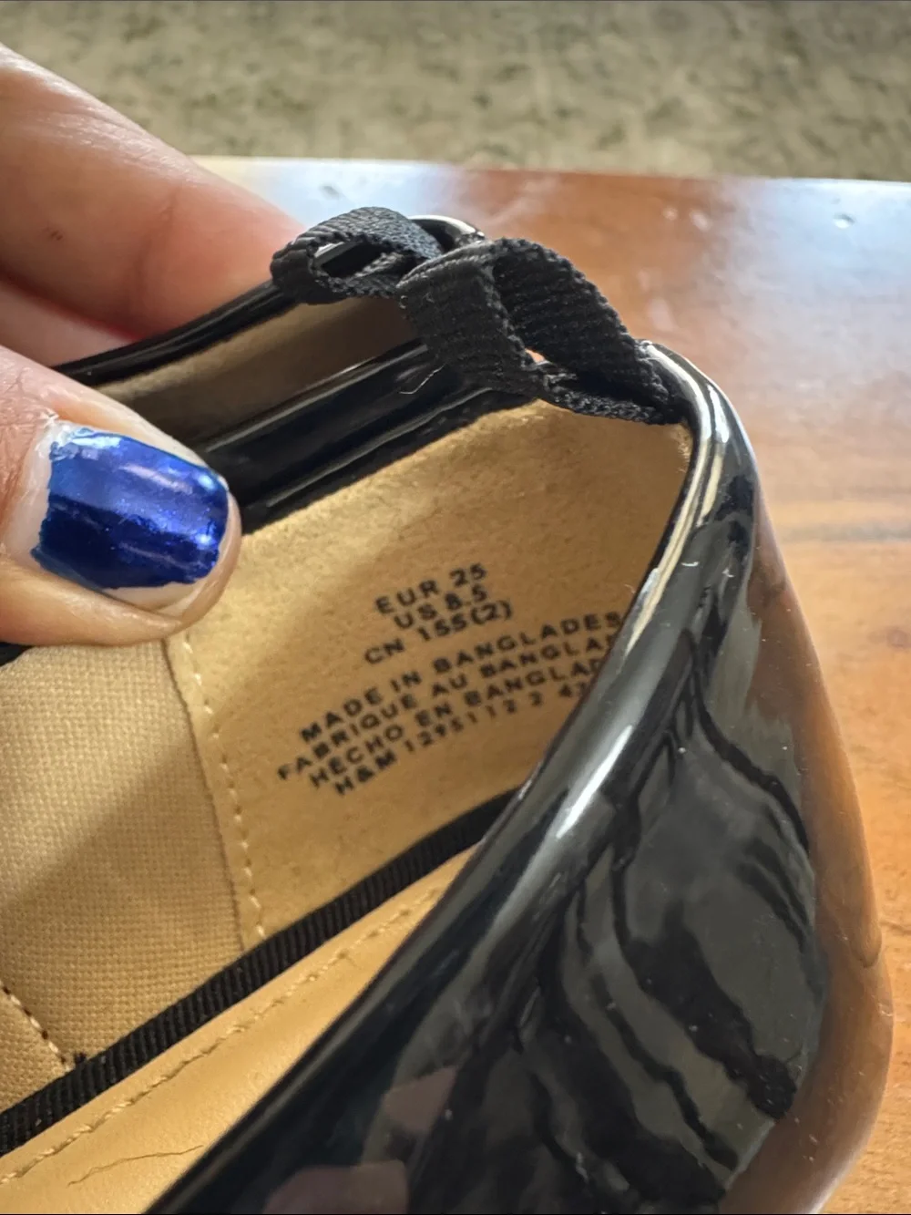 H&M classic patent